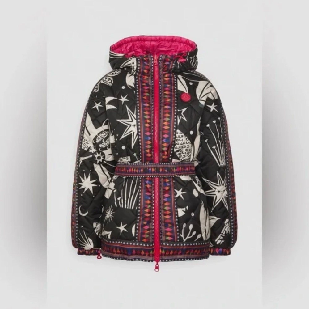FARM Rio Cerrado Sky Reversible Puffer Jacket Black & White Rainbow Size S
